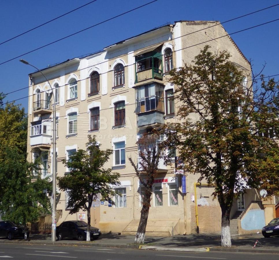 Kyiv Solaris Studio Luaran gambar